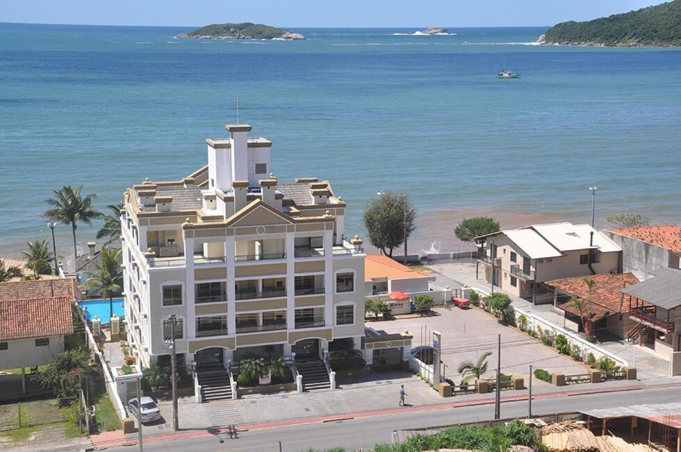 Golfinhos Apart-Hotel - Apto Terreo Frente Ao Mar!!! Florianópolis Dış mekan fotoğraf